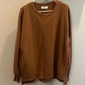 Zenana Outfitters Women's Brown Crewneck Sweater